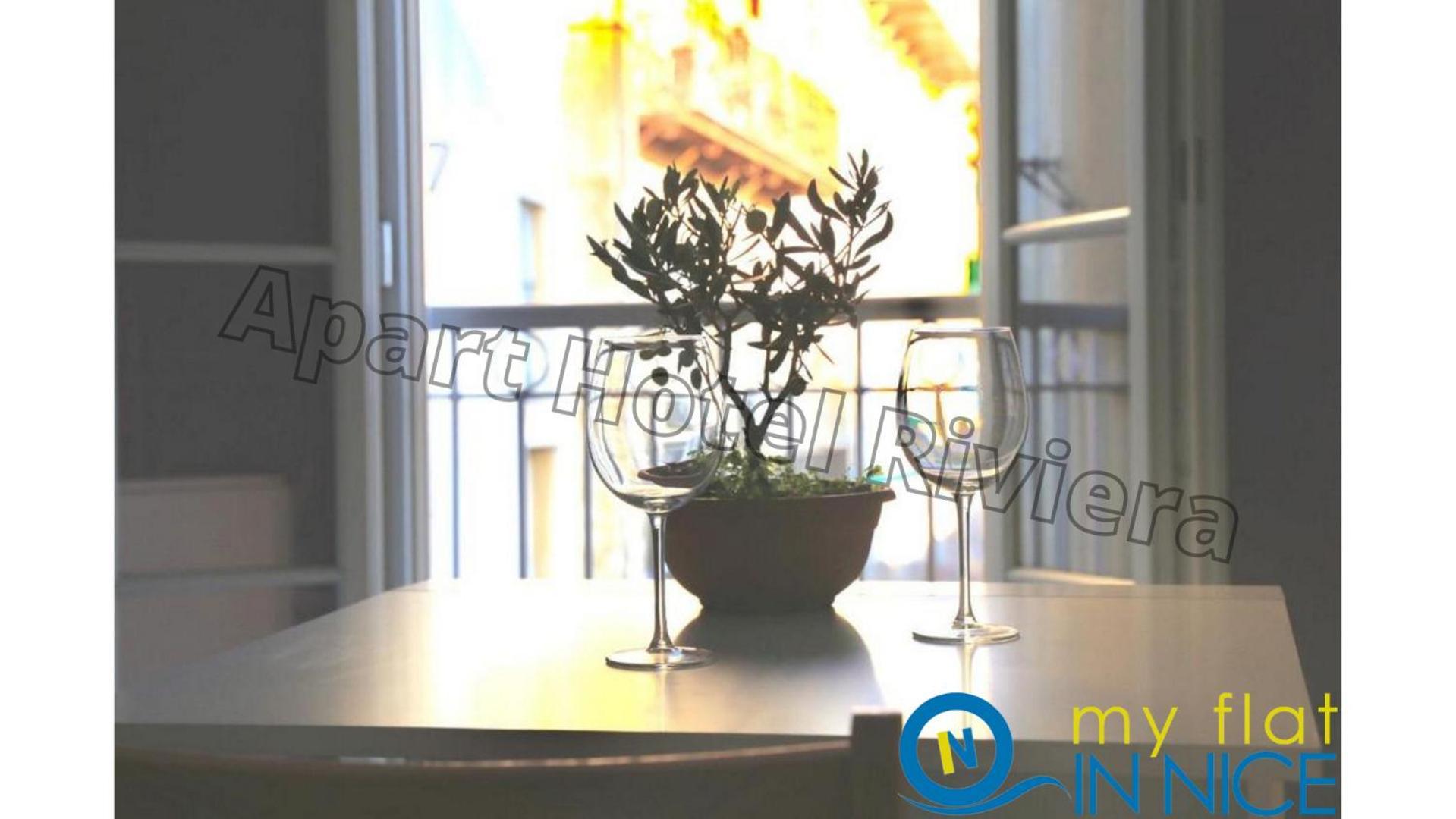Aparthotel Riviera Nice Cote D'Azur - Old Town - Studio Ac - Sea View - 50M Promenade Des Anglais- La Maison Linda Ngoại thất bức ảnh
